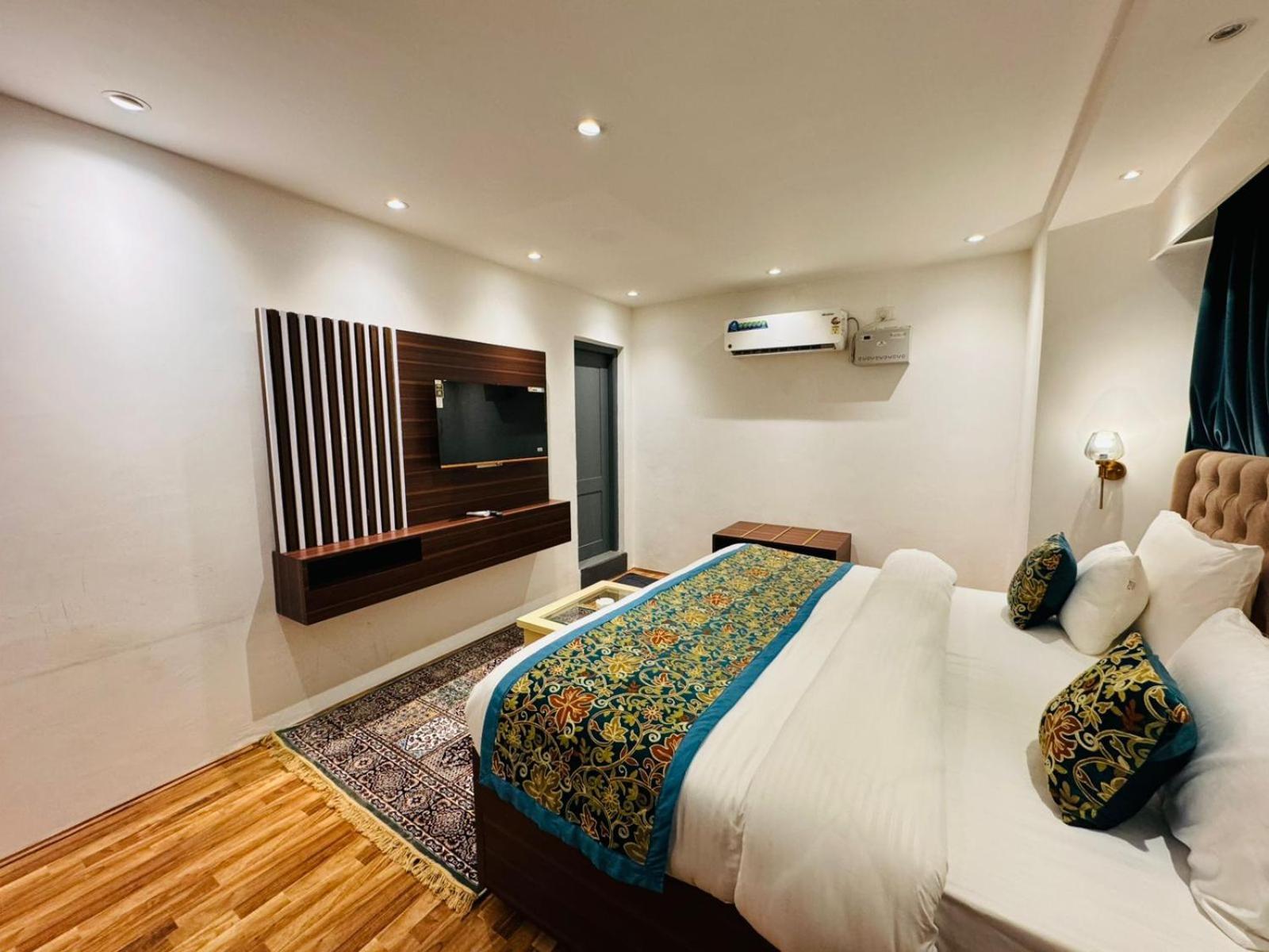 De Elaaf The Luxury Stay Srīnagar Exterior foto
